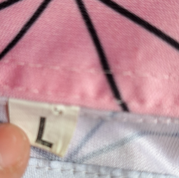 Demon Slayer Nezuko button up shirt size L - Picture 4 of 5